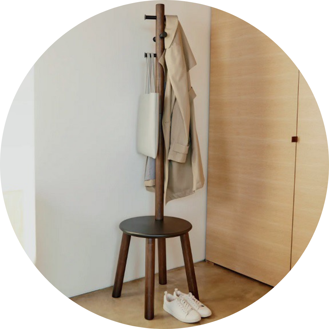 clothes rack